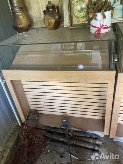 Полка витрина