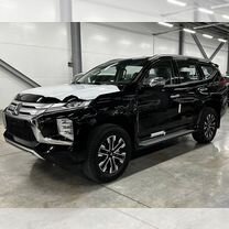 Mitsubishi Montero Sport 3.0 AT, 2023, 37 км, с пробегом, цена 4 753 000 руб.