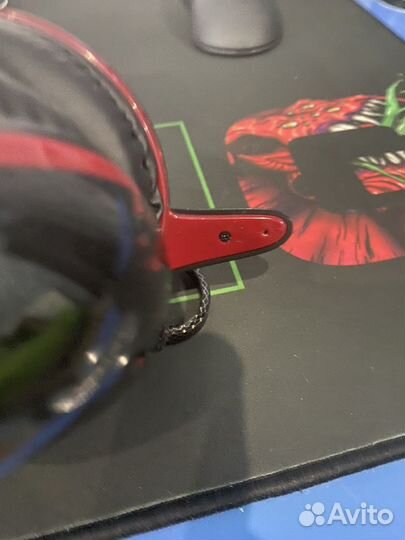 Наушники с микрофоном