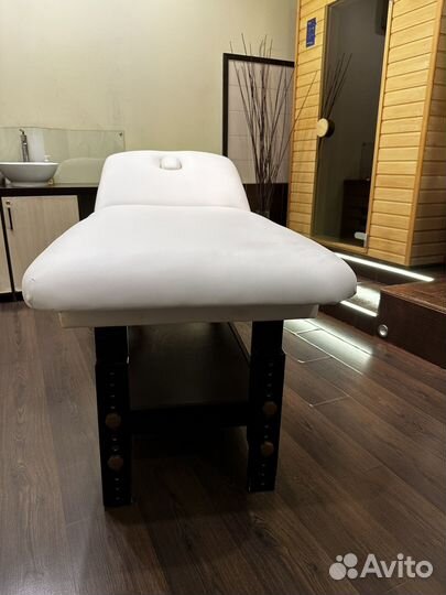 Массажный стол
