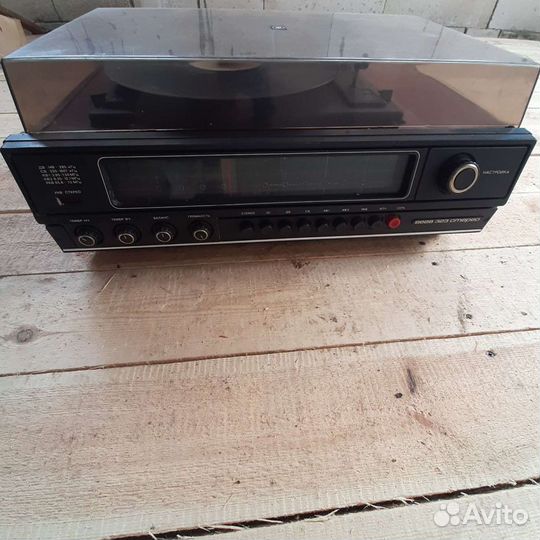 Проигрыватель винила вега