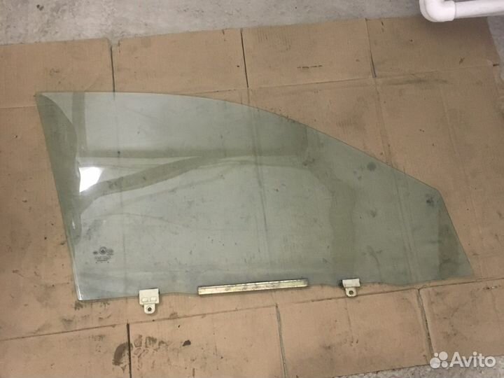 Стекло передней правой двери Geely MK (2672)