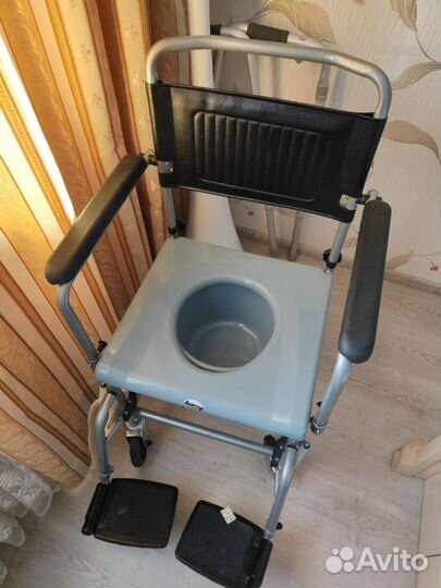 Инвалидная коляска бу с горшком