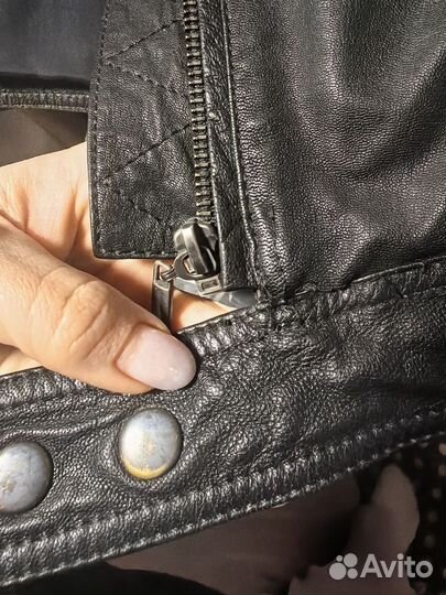 Кожаная куртка мужская 48