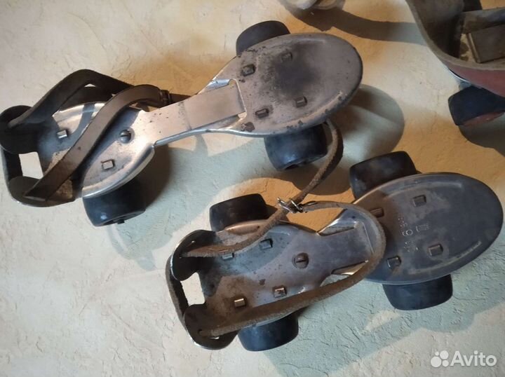 Роликовые коньки СССР