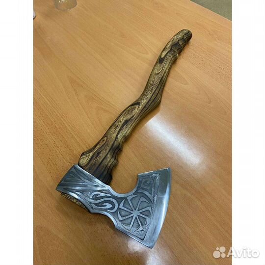 Топор ручной работы 