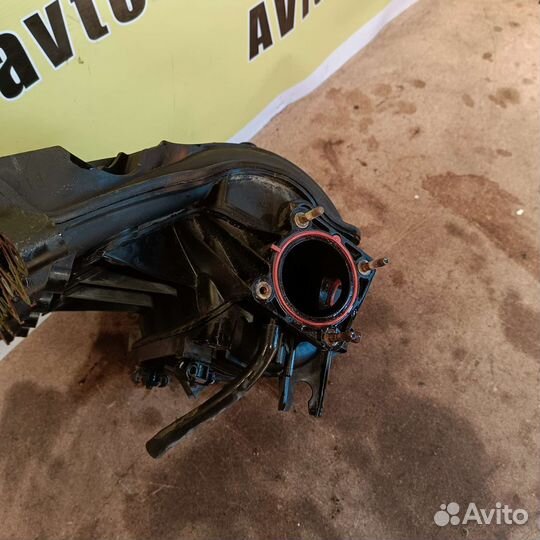 Коллектор впускной Chevrolet Aveo T 250