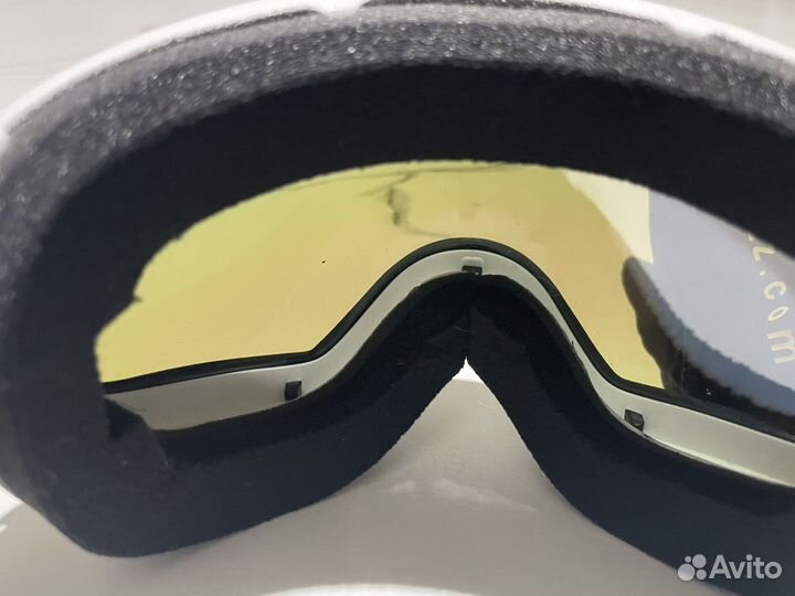 Горнолыжные очки