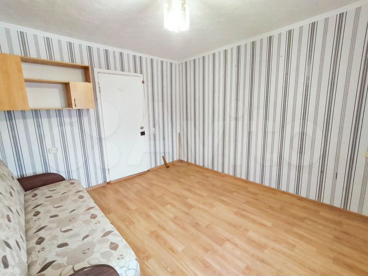 Комната 13 м² в 8-к., 7/9 эт.