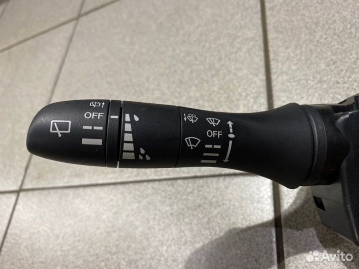 Подрулевой переключатель Nissan X-Trail T32-004803