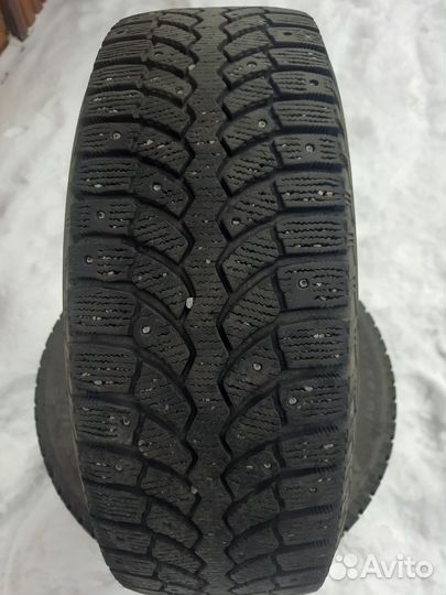 Bridgestone Blizzak Spike-01 195/65 R15