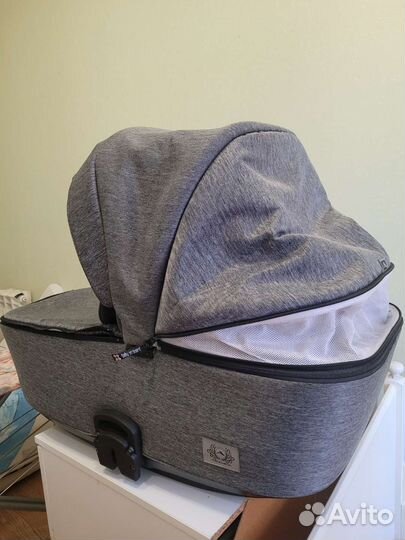 Коляска 2 в 1 adamex