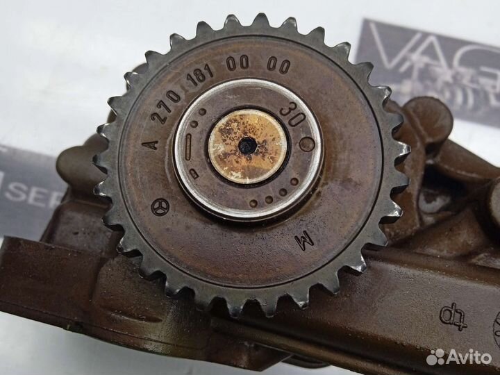 Насос масляный Mercedes-Benz Cla C117 M270