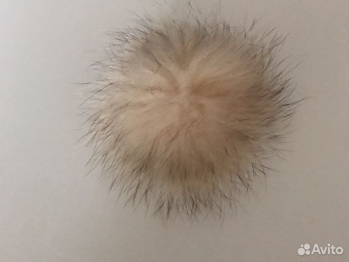 Помпон для шапки