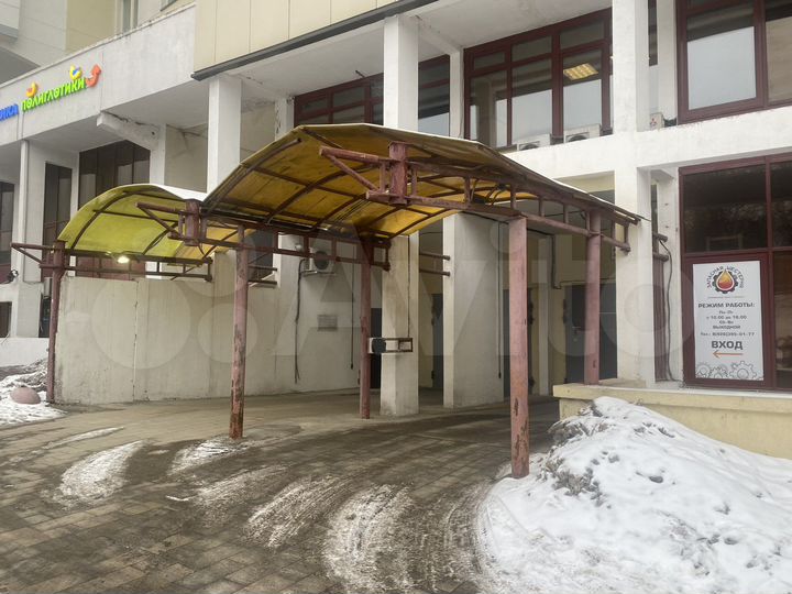 Машиноместо, 18 м²