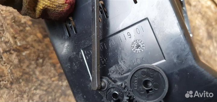 Дефлектор воздушный Cadillac SRX 1 2003-2009