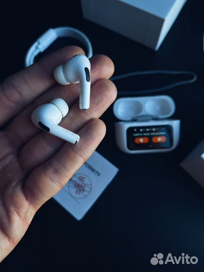 AirPods Pro 2 с Экраном