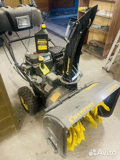 Снегоуборщик champion