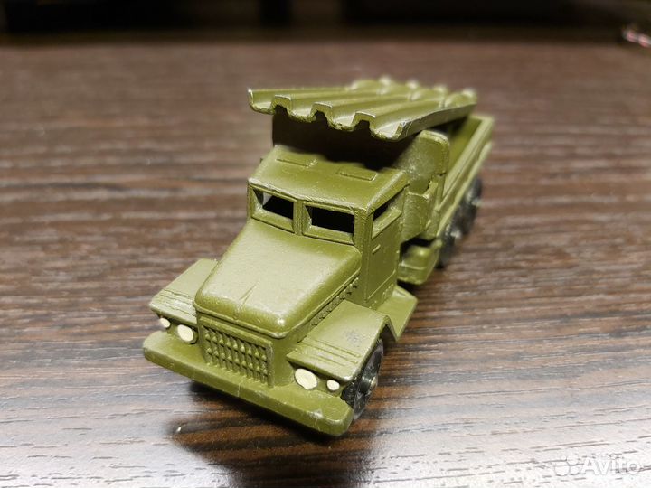 Модели военной техники СССР: 