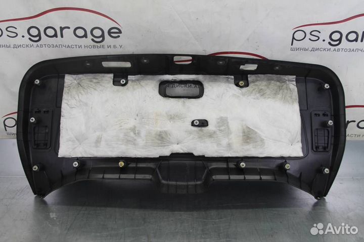 Обшивка двери багажника Nissan Pathfinder R52