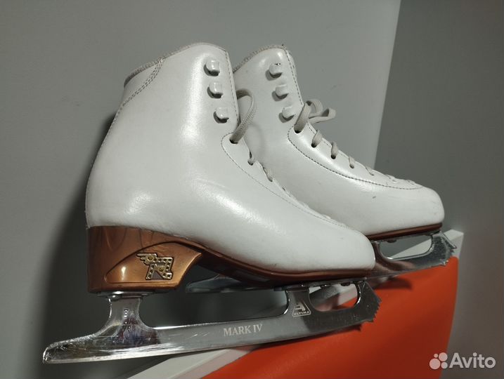 Фигурные коньки risport antares