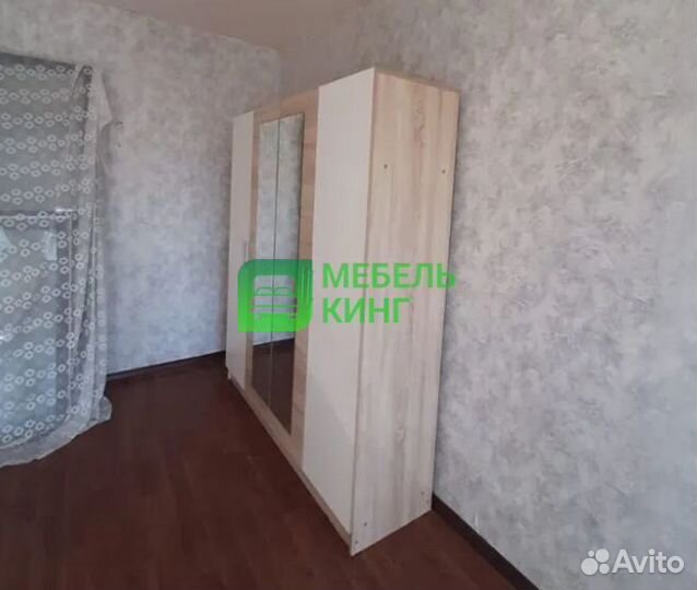 Шкаф распашной с зеркалом