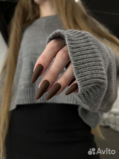 Мастер маникюра и педикюра