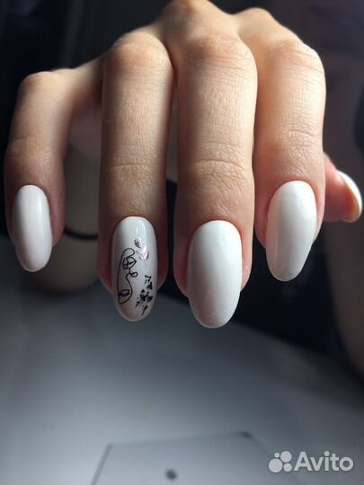 Мастер маникюра левенцовка