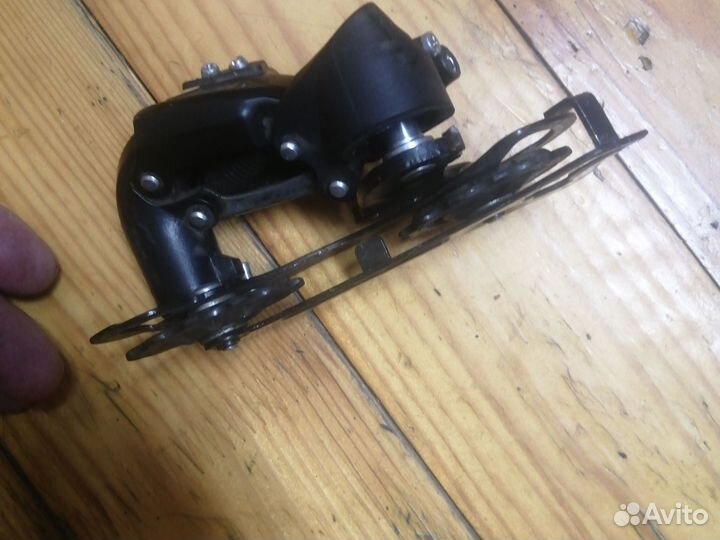 Переключатель скоростей на велосипед shimano