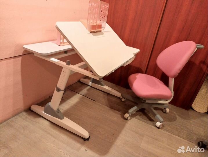 Растущая парта Nanotec+ стул для школьников