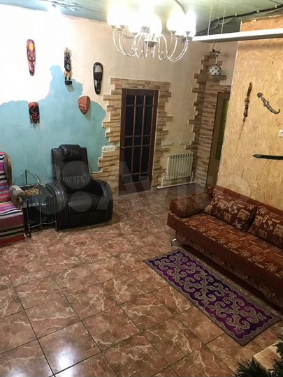 Дом 308 м² на участке 6 сот.