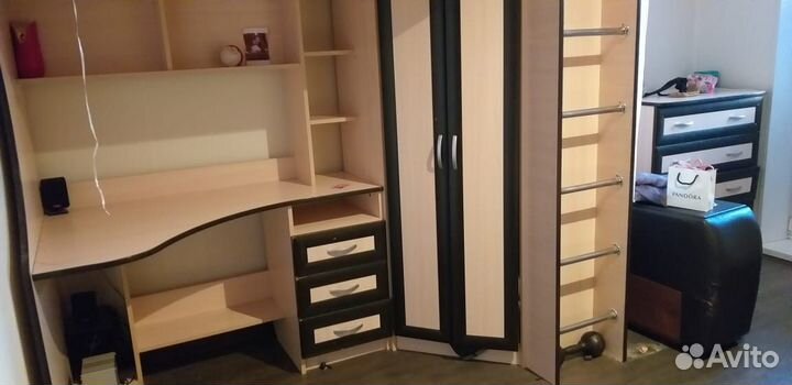 Детская стенка с кроватью