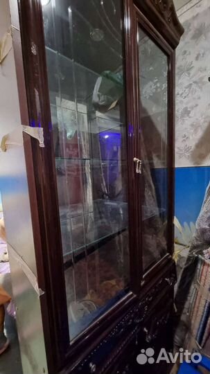 Шкаф витрина для посуды бу