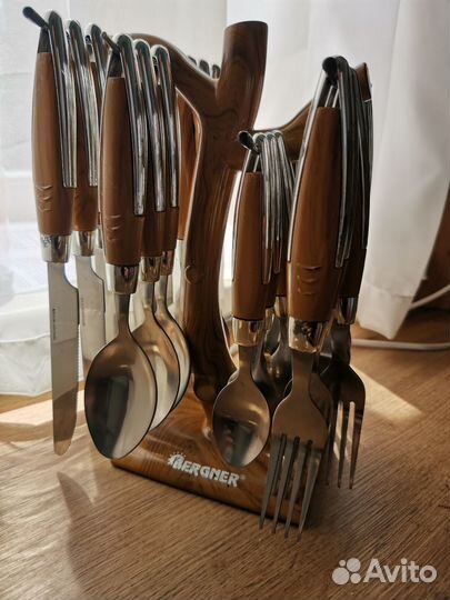 Набор столовых приборов