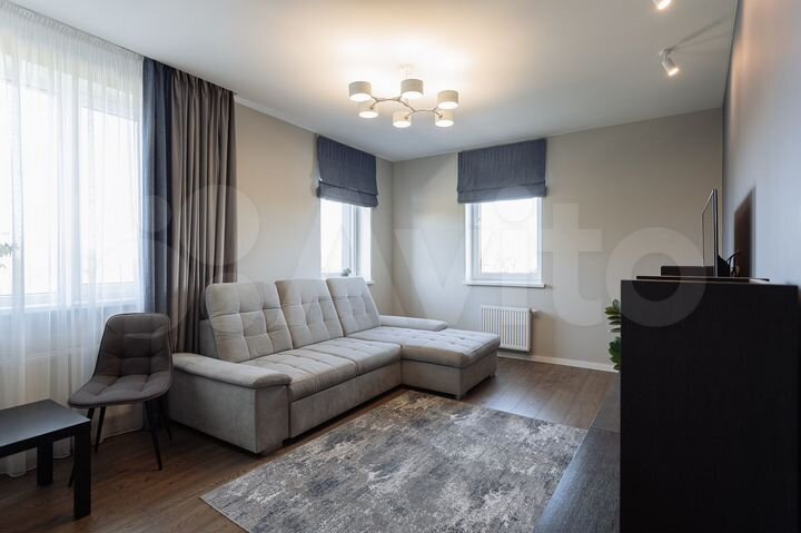 2-к. квартира, 59 м², 6/10 эт.