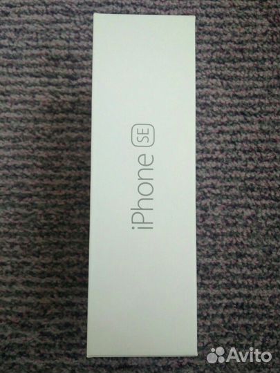 Коробка iPhone SE 32 GB