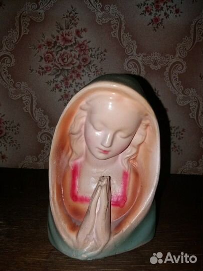 Статуэтка Мадонна