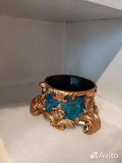 Кашпо для цветов