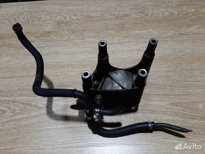 Кронштейн двигателя Mercedes-Benz Vito W639 2004