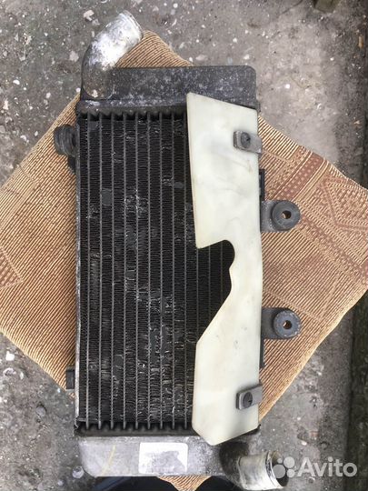 Радиатор на Honda VFR или Varadero