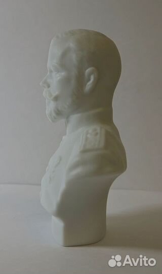 Бюст Николай II. лфз. Фарфор
