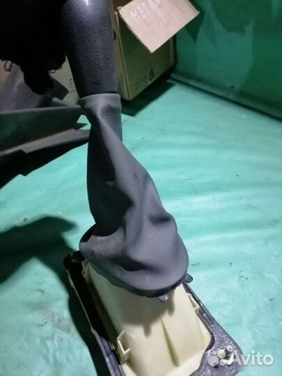 Селектор кпп Renault Logan