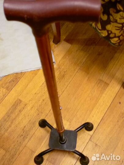 Трость 4х опорная