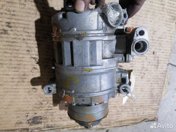 Компрессор кондиционера audi q7