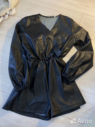 Комбинезон черный кожаный женский