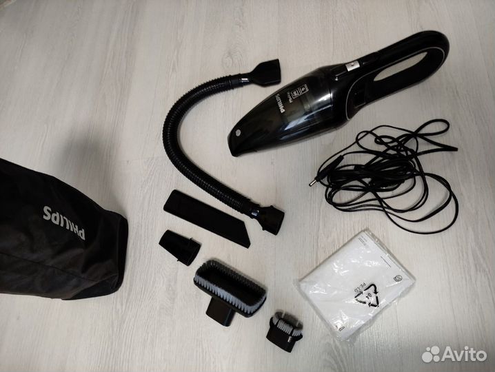 Автомобильный пылесос