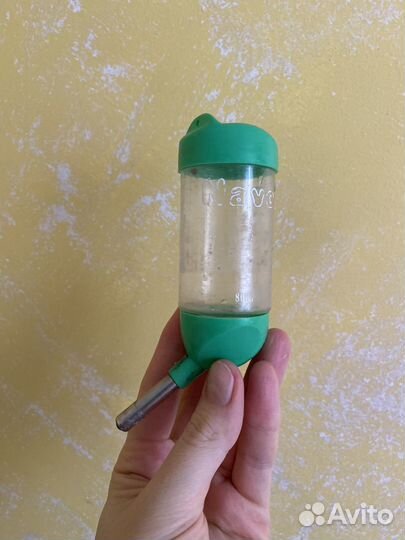 Поилка для шиншиллы, хомяка, кроликов