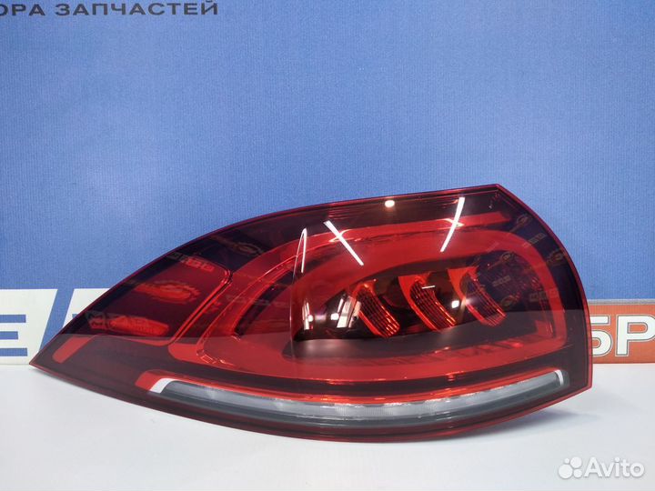 Фонарь левый внешний Mercedes W167