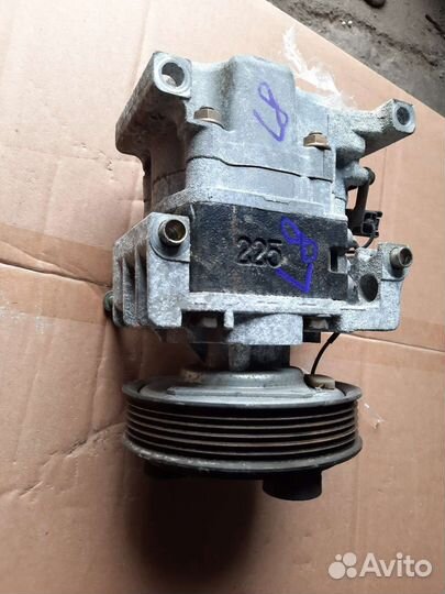 Компрессор кондиционера Mazda 6 gg 1.8 L8