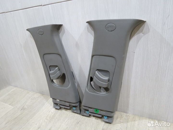 Обшивка центральной стойки левая Kia Rio 3